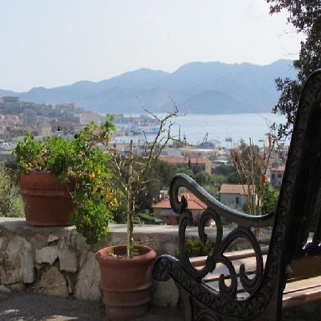 Appartamenti Bellavista By Helloelba Portoferraio Oda fotoğraf