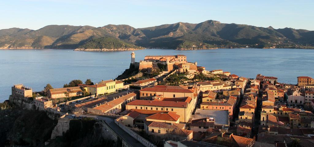 Appartamenti Bellavista By Helloelba Portoferraio Dış mekan fotoğraf