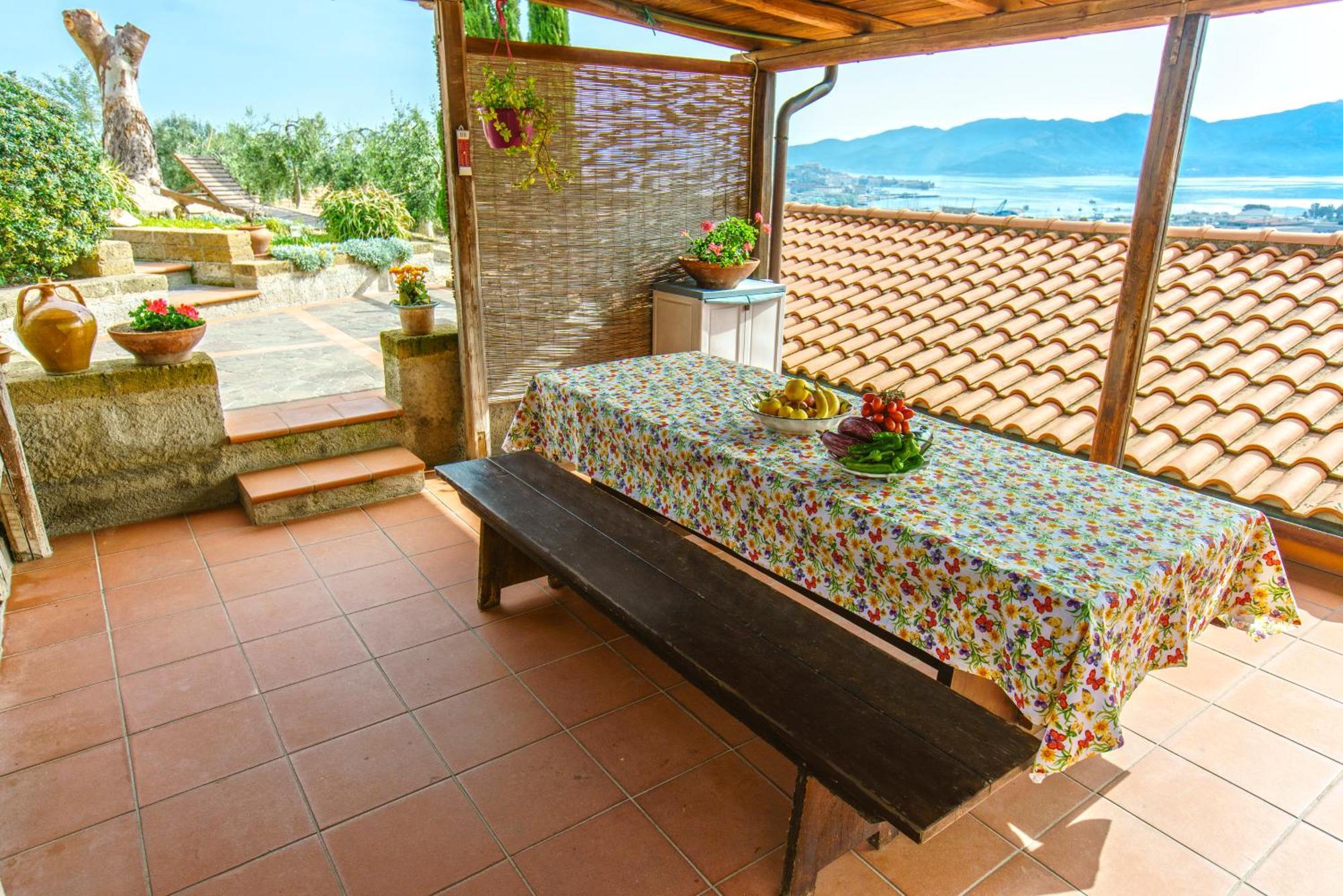 Appartamenti Bellavista By Helloelba Portoferraio Dış mekan fotoğraf
