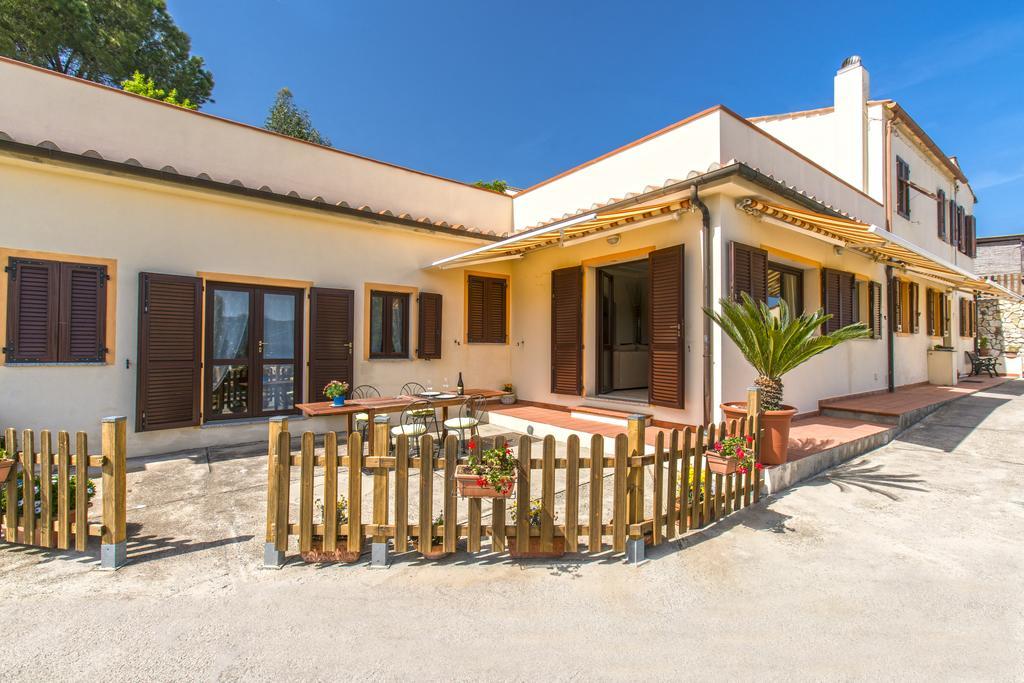 Appartamenti Bellavista By Helloelba Portoferraio Dış mekan fotoğraf